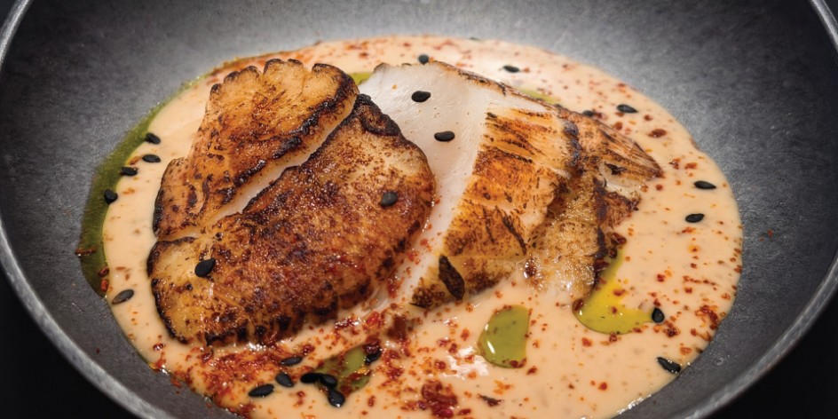 Татаки из гребешка с кунжутом